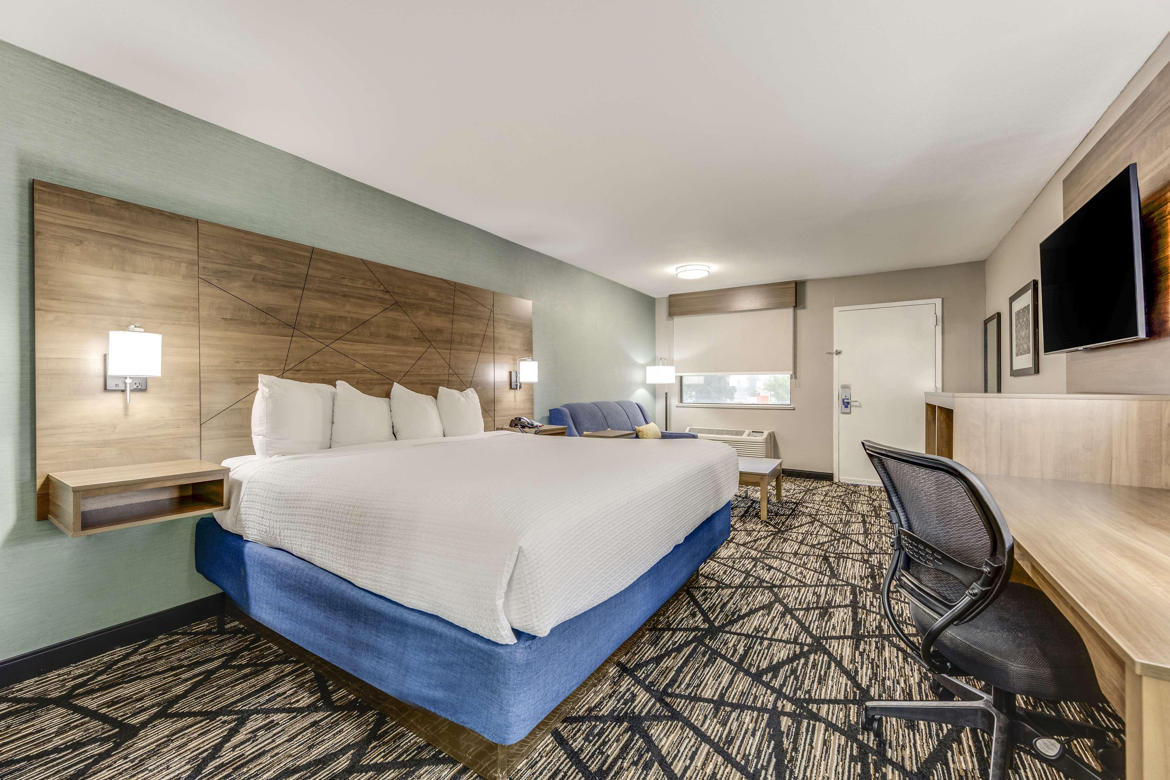 Best Western Huntsville Bagian luar foto